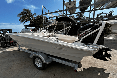 BOATZON | Boston Whaler 160 Super Sport 2024