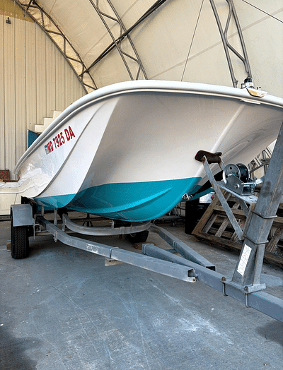 BOATZON | Boston Whaler 17 Cc 2017