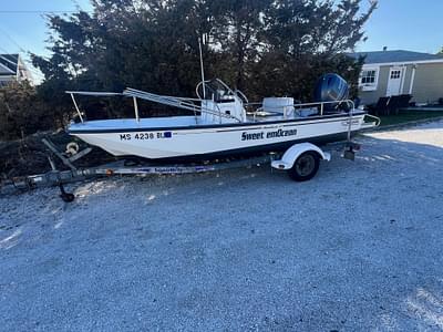 BOATZON | Boston Whaler 17 Montauk 2000 BOATZON | Boston Whaler 17 Montauk 2000