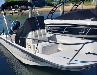 BOATZON | Boston Whaler 170 Montauk 2011