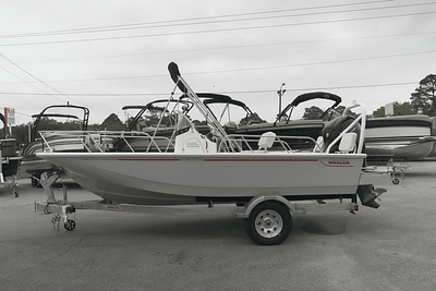 BOATZON | Boston Whaler 170 Montauk 2024