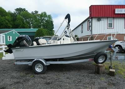 BOATZON | Boston Whaler 170 Montauk 2025