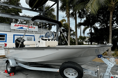 BOATZON | Boston Whaler 170 Montauk 2025