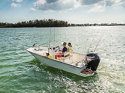 BOATZON | Boston Whaler 170 Montauk 2025