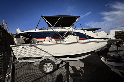 BOATZON | Boston Whaler 170 Montauk 2025