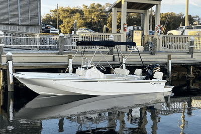 BOATZON | Boston Whaler 170 Montauk 2025