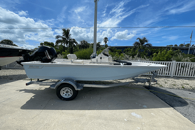 BOATZON | Boston Whaler 170 Montauk 2025