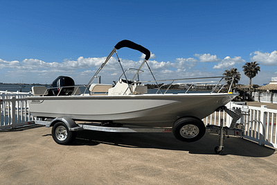 BOATZON | Boston Whaler 170 Montauk 2025