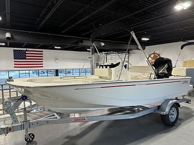 BOATZON | Boston Whaler 170 Montauk 2025