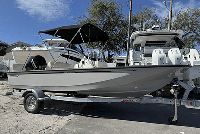 BOATZON | Boston Whaler 170 Montauk 2025