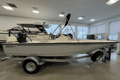 BOATZON | Boston Whaler 170 Montauk 2025