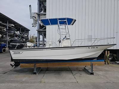 BOATZON | Boston Whaler 190 Montauk 2011