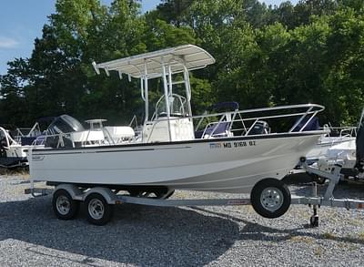 BOATZON | Boston Whaler 190 Montauk 2011 BOATZON | Boston Whaler 190 Montauk 2011