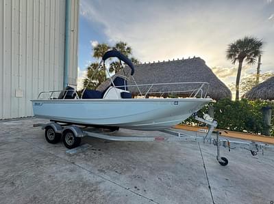 BOATZON | Boston Whaler 190 Montauk 2020