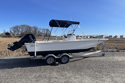 BOATZON | Boston Whaler 190 MONTAUK 2021