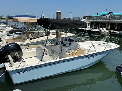 BOATZON | Boston Whaler 190 Montauk 2023