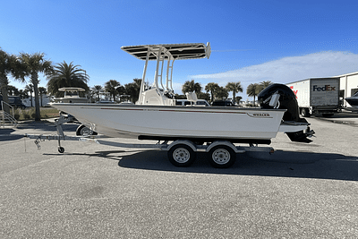 BOATZON | Boston Whaler 190 Montauk 2025