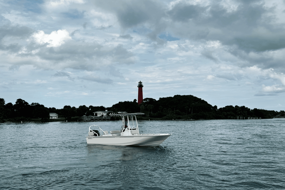 2025 Boston Whaler 190 Montauk - Sold Boat
