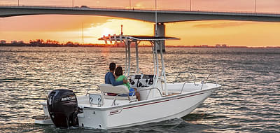 BOATZON | Boston Whaler 190 Montauk 2025