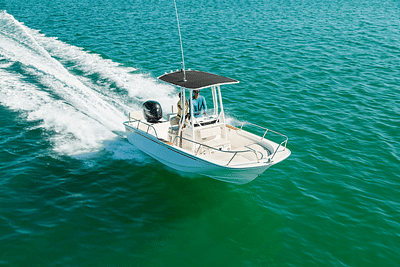 BOATZON | Boston Whaler 190 Montauk 2025 BOATZON | Boston Whaler 190 Montauk 2025