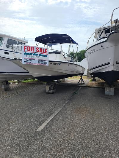 BOATZON | 2007 Boston Whaler 200 Dauntless