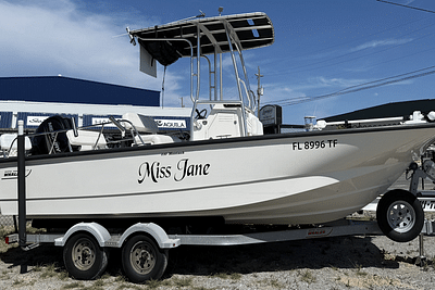 BOATZON | Boston Whaler 21 MONTAUK 2018 BOATZON | Boston Whaler 21 MONTAUK 2018