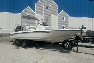 BOATZON | Boston Whaler 210 DAUNTLESS 2015