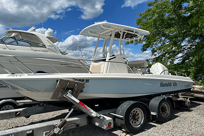 BOATZON | Boston Whaler 210 DAUNTLESS 2020