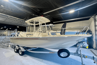 BOATZON | Boston Whaler 210 Montauk 2024