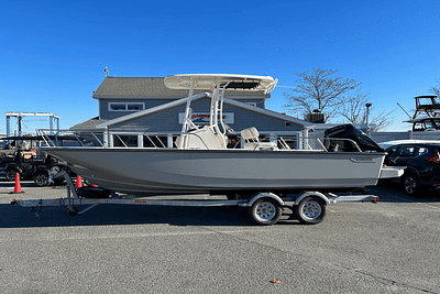 BOATZON | Boston Whaler 210 Montauk 2024