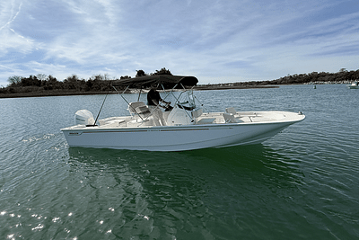 BOATZON | Boston Whaler 210 Montauk 2025