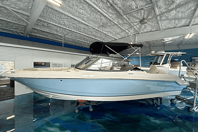 BOATZON | Boston Whaler 210 Vantage 2024