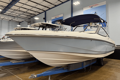 BOATZON | Boston Whaler 210 Vantage 2025