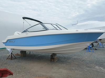BOATZON | Boston Whaler 210 Vantage 2025 BOATZON | Boston Whaler 210 Vantage 2025