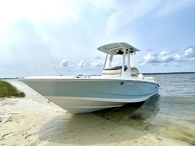 BOATZON | Boston Whaler 220 Dauntless 2022