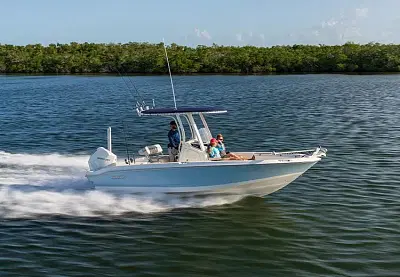 BOATZON | Boston Whaler 220 Dauntless 2023