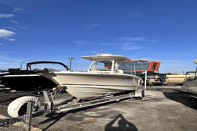 BOATZON | Boston Whaler 230 OUTRAGE 2017