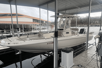 BOATZON | Boston Whaler 24 DAUNTLESS 2021