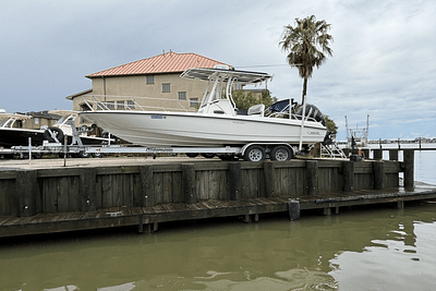 BOATZON | Boston Whaler 240 DAUNTLESS 2014 BOATZON | Boston Whaler 240 DAUNTLESS 2014