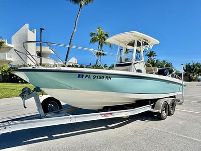 BOATZON | Boston Whaler 240 Dauntless 2018