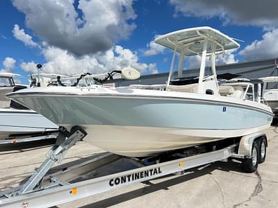 BOATZON | Boston Whaler 240 Dauntless 2018