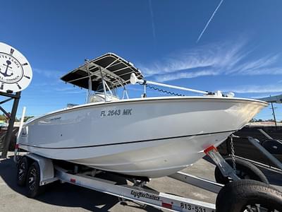 BOATZON | 2004 Boston Whaler 240 Outrage