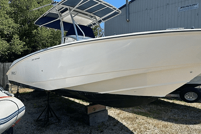 BOATZON | Boston Whaler 240 OUTRAGE 2006