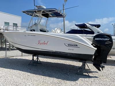 BOATZON | Boston Whaler 240 Outrage 2006