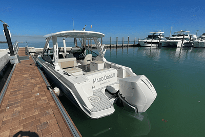 BOATZON | Boston Whaler 240 Vantage 2022