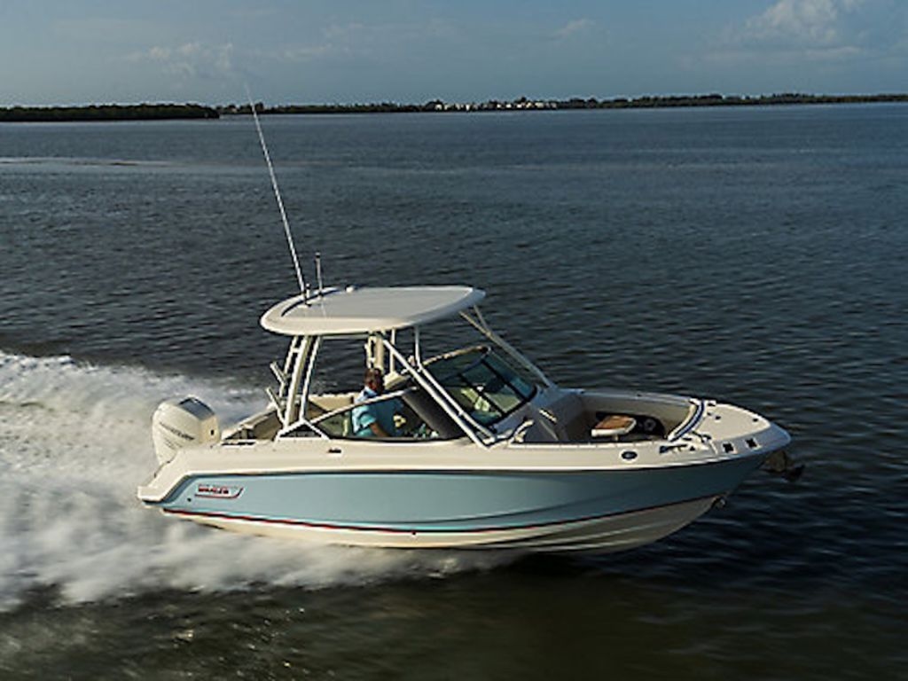 2025 Boston Whaler 240 Vantage - Sold Boat