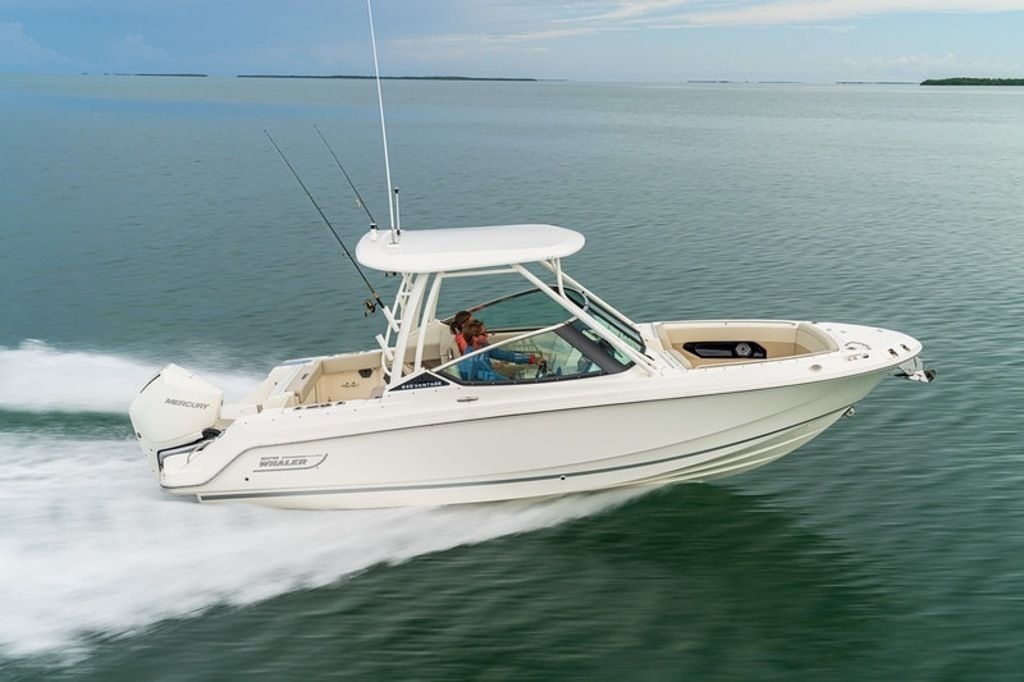 2026 Boston Whaler 240 Vantage - Sold Boat