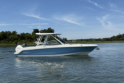 BOATZON | Boston Whaler 240 Vantage 2025