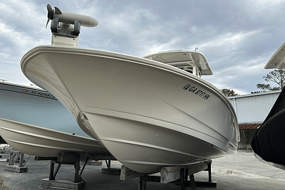 BOATZON | Boston Whaler 25 DAUNTLESS 2022