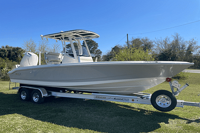 BOATZON | Boston Whaler 250 Dauntless 2024